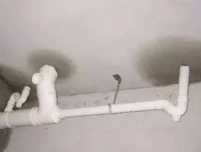 轮台卫生间测漏水的几种情景